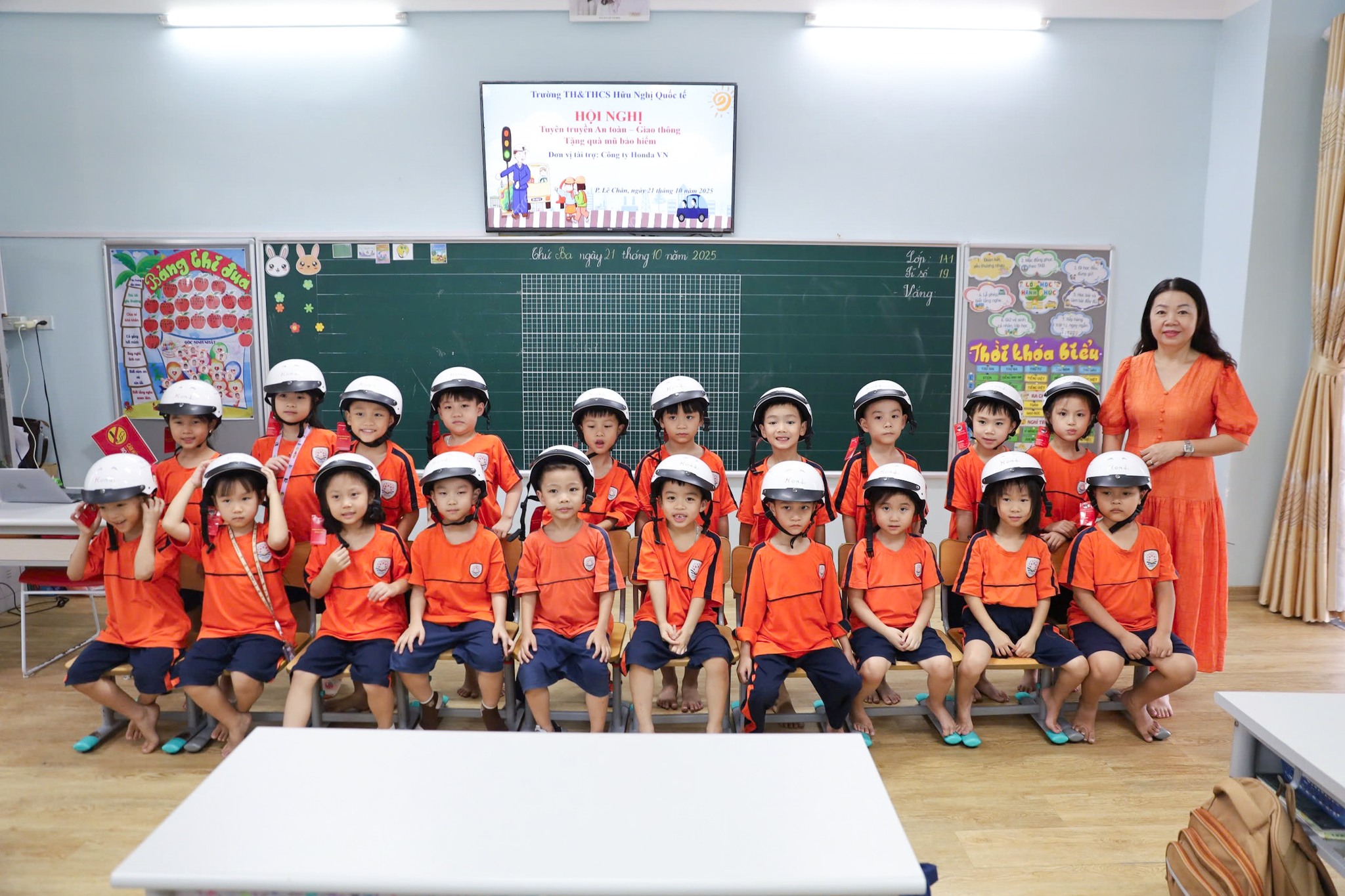 An Toàn Giao Thông: Hành trang không thể thiếu của học sinh khối 1