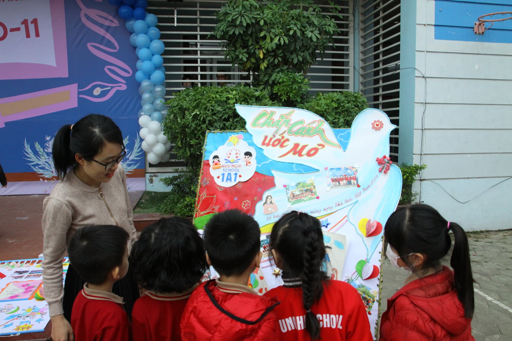 Hội thi và triển lãm báo tường, báo ảnh