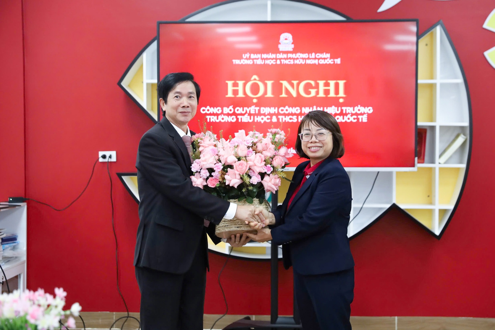 Công bố quyết định bổ nhiệm Hiệu trưởng: Chào đón Thầy Nguyễn Văn Ca gia nhập đại gia đình HNS