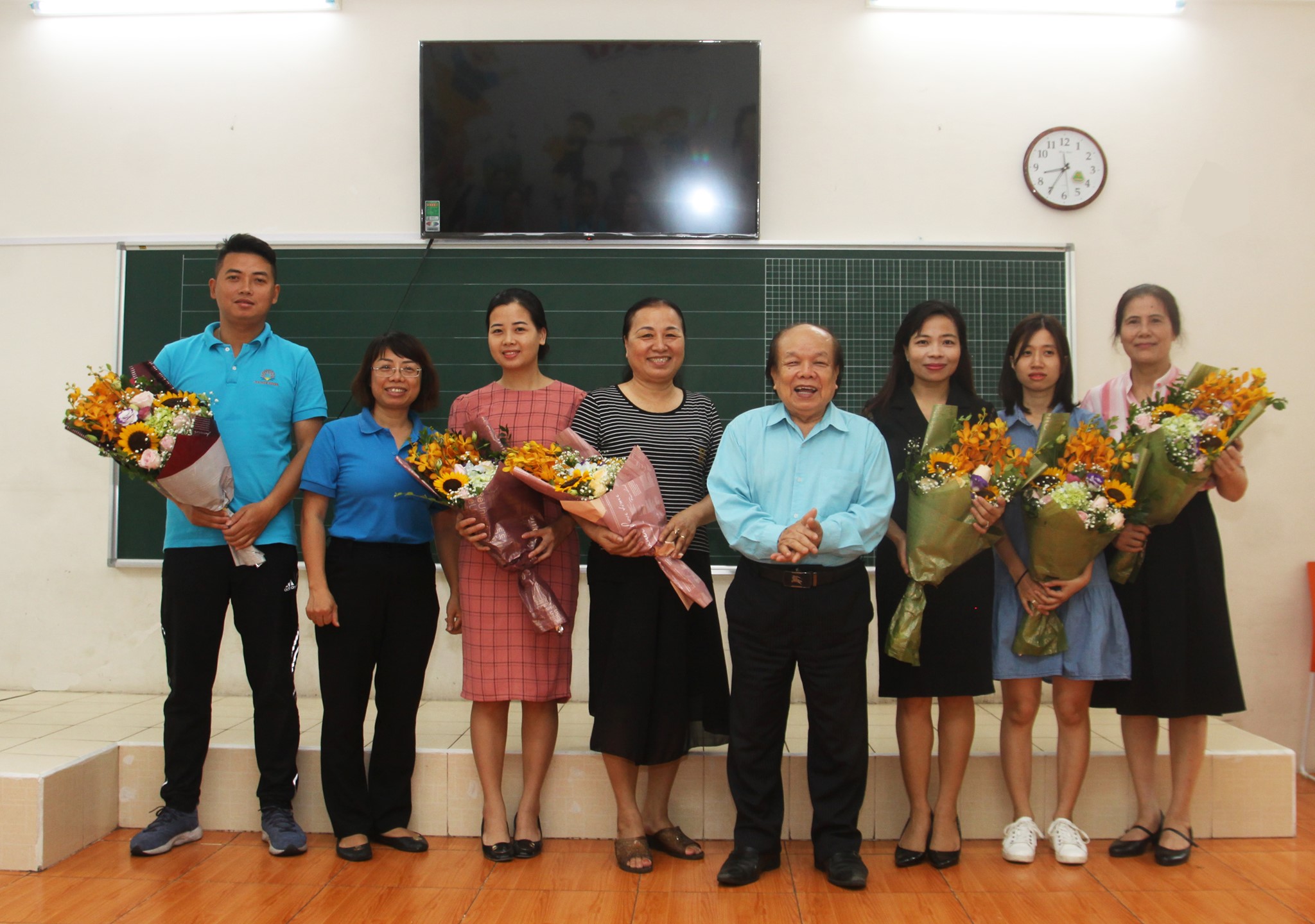 Họp triển khai phương hướng, nhiệm vụ cho năm học mới 2019 - 2020
