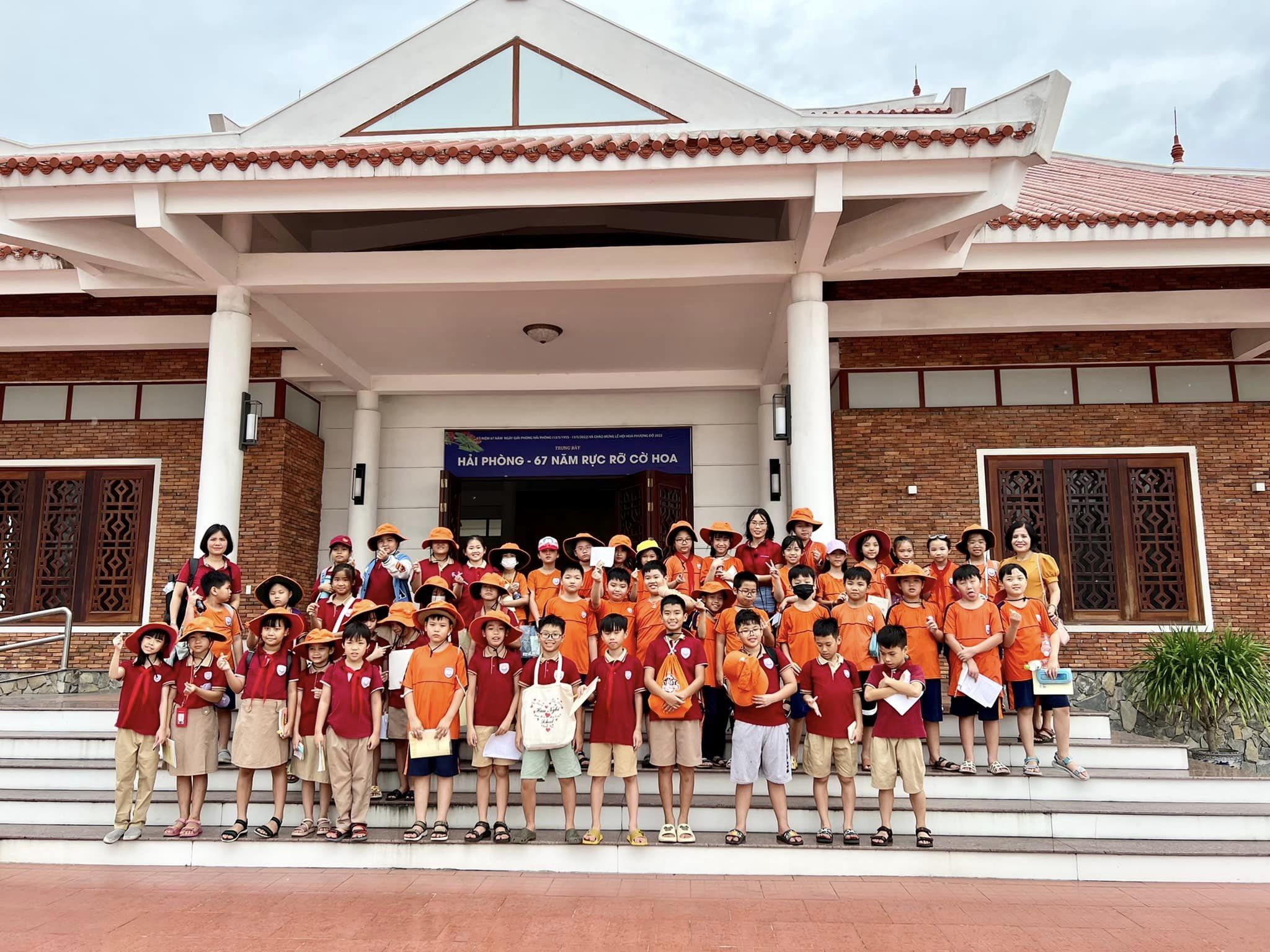 Khối 4 - Học Lịch sử qua những trải nghiệm thực tế