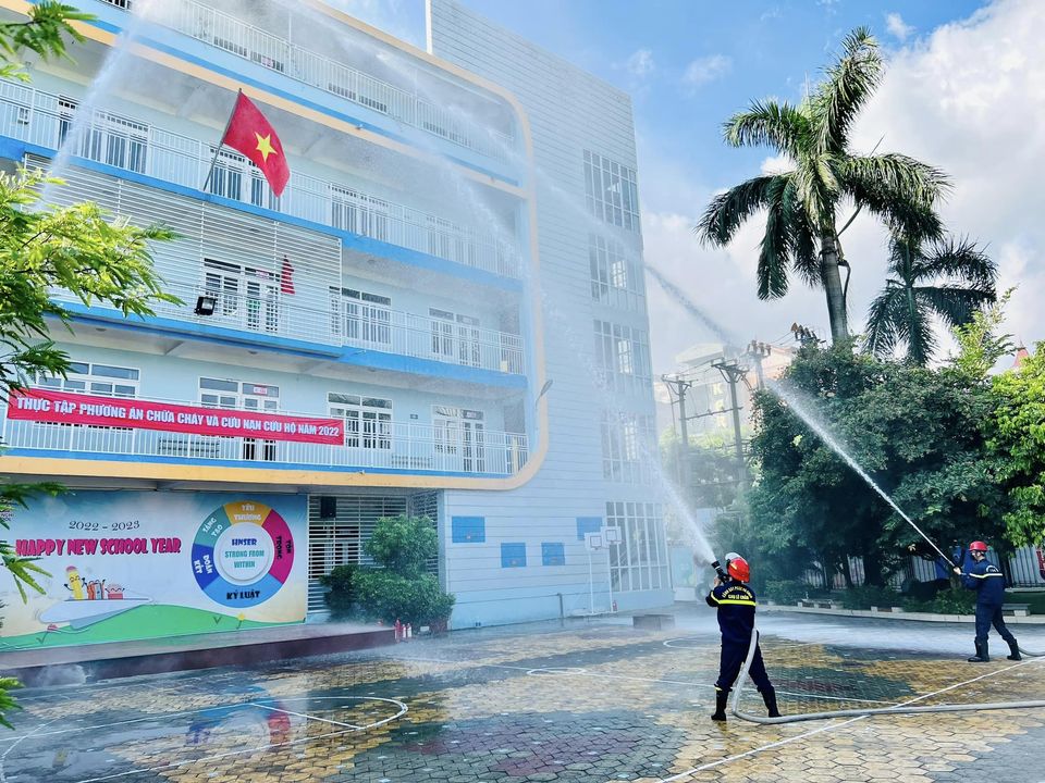Tập huấn thực hiện phương án chữa cháy và cứu nạn cứu hộ năm 2022